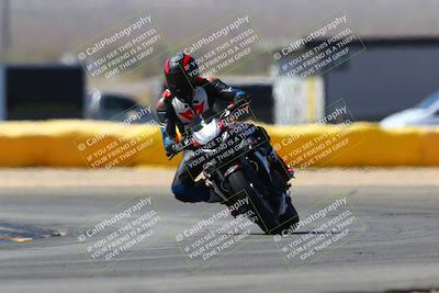 media/Mar-28-2022-Superbike Trackdays (Mon) [[b8603d0f67]]/Novice Group (1130am-12pm)/Turn 2/